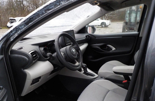 Toyota Yaris cena 42900 przebieg: 6720, rok produkcji 2023 z Tykocin małe 466